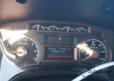 2010 Ford F150 Supercrew z USA, uszkodzony, nr VIN 1FTFW1EV8AFB03118